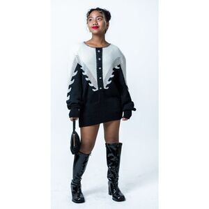 Calledina‎ Sweater Size Medium Black White Angora Hair Mohair Rabbit Fur Vintage